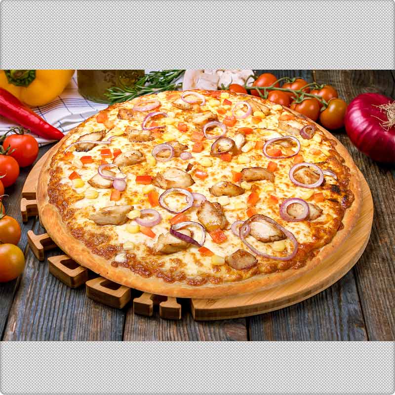 Bella Mama Grillhaus Landesberg - Pizza Western mit gegrillte Hähnchenbrust