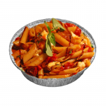 105. Rigatoni oder Penne Maradona Tomaten, Mozzarella, Basilikum, Tomatensahnesauce