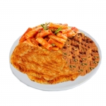 84. Schnitzel Bayern mit Braten Sauce und Zwiebeln und Beilage